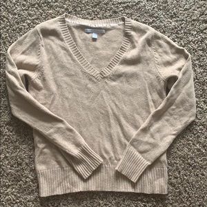 🌟 Old Navy V-Neck Tan Sweater Size Large